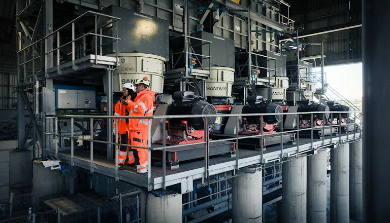 The stationary offering from Sandvik is 100 percent electrified.